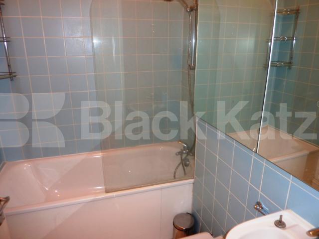 			FANTASTIC ONE BED!, 1 Bedroom, 1 bath, 1 reception Flat			 Ladbroke Grove, LADBROKE GROVE